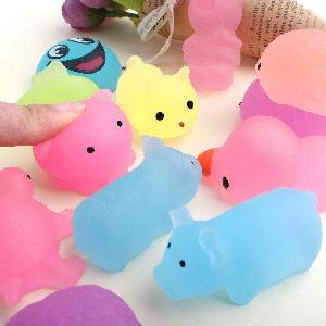 Bekijk leuke cadeautip : Mochi squishy | fidget toys | soft animal 